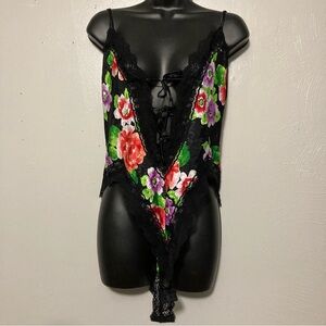 Vintage 80s Victoria Secret Gold Label Floral Lace Bodysuit